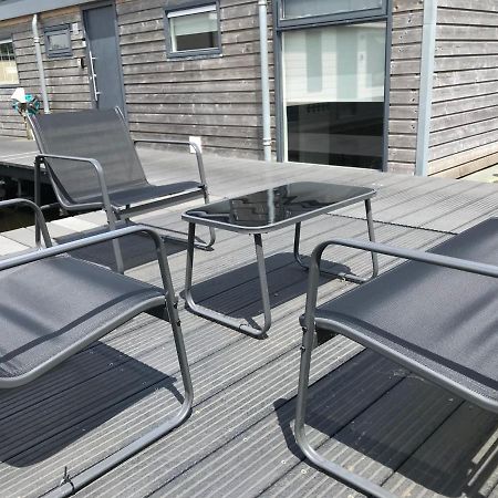 Hotel Quiet Waterloft Near Amsterdam And Schiphol Ws17 Aalsmeer Exterior foto
